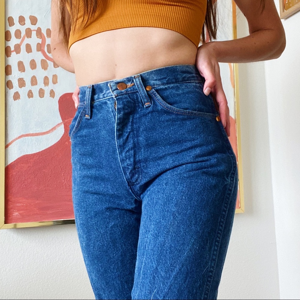 Wrangler High Waisted Straight Leg Jeans